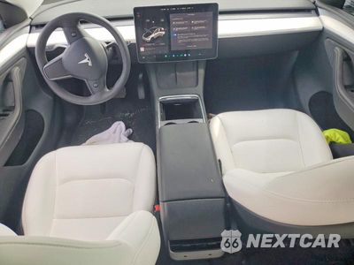 Zdjęcie 8 z 12 samochodu: 2025 TESLA MODEL Y VIN:7SAYGDEDXSA375092 - miniatura