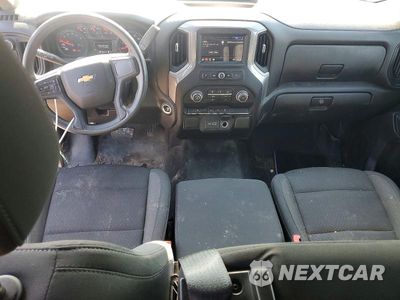 Zdjęcie 8 z 12 samochodu: 2022 CHEVROLET SILVERADO K1500 CUSTOM VIN:1GCPDBEK4NZ607725 - miniatura