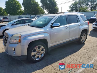 2010 GMC TERRAIN SLT 2CTFLJEY3A6409662 - główne zdjęcie licytacji z USA - miniatura