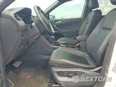 Zdjęcie 7 z 12 samochodu: 2019 VOLKSWAGEN TIGUAN SE/SEL/SEL R-LINE JET-BLACK/SEL R-LINE VIN:3VV2B7AX8KM120105 - miniatura