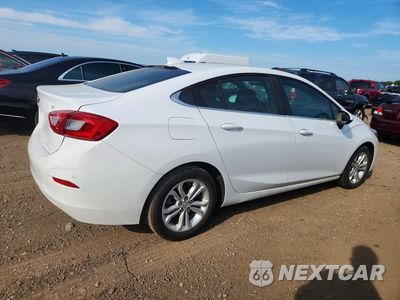 Trzecie zdjęcie samochodu z tyłu: 2019 CHEVROLET CRUZE LT VIN:1G1BE5SM4K7138005 - miniatura