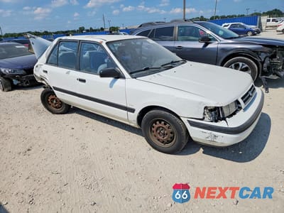 Czwarte zdjęcie samochodu z boku: 1993 MAZDA PROTEGE VIN:JM1BG2244P0562803 - miniatura