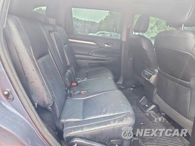Zdjęcie 11 z 13 samochodu: 2019 TOYOTA HIGHLANDER XLE VIN:5TDJZRFH9KS980663 - miniatura