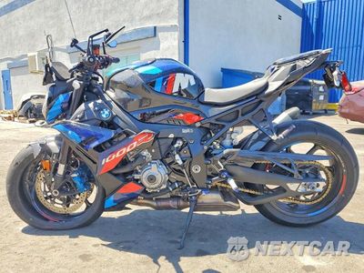 Trzecie zdjęcie samochodu z tyłu: 2024 BMW M 1000 R VIN:WB10E8305R6J78277 - miniatura