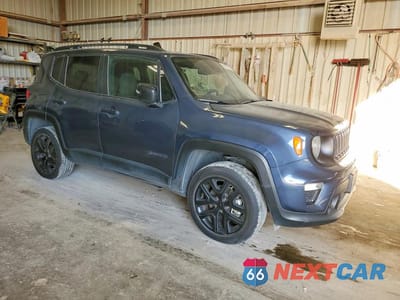 Czwarte zdjęcie samochodu z boku: 2022 JEEP RENEGADE ALTITUDE VIN:ZACNJDE17NPN96542 - miniatura