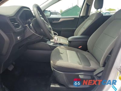 Zdjęcie 7 z 12 samochodu: 2022 FORD ESCAPE S VIN:1FMCU0F69NUA84666 - miniatura