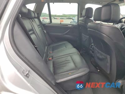 Zdjęcie 11 z 13 samochodu: 2013 BMW X5 XDRIVE35I VIN:5UXZV4C5XD0B06938 - miniatura