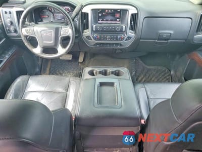 Zdjęcie 8 z 12 samochodu: 2015 GMC SIERRA K2500 SLE VIN:1GT12YE87FF168297 - miniatura