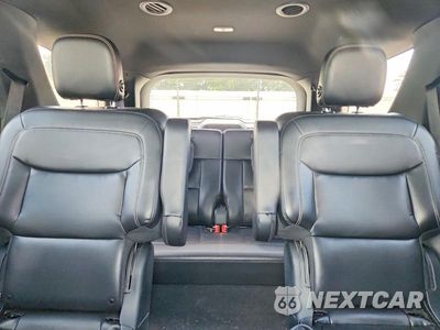 Zdjęcie 10 z 13 samochodu: 2020 FORD EXPLORER XLT VIN:1FMSK7DH1LGB01048 - miniatura