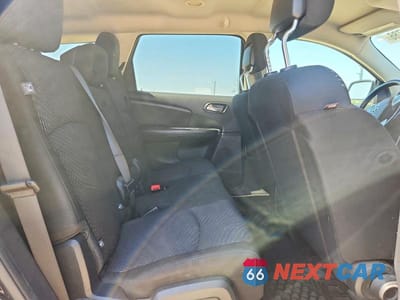 Zdjęcie 11 z 13 samochodu: 2016 DODGE JOURNEY SE VIN:3C4PDCAB3GT185906 - miniatura