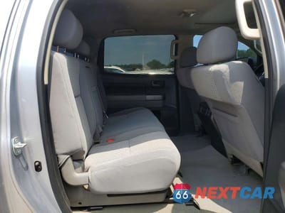 Zdjęcie 10 z 12 samochodu: 2011 TOYOTA TUNDRA CREWMAX SR5 VIN:5TFDW5F13BX170523 - miniatura