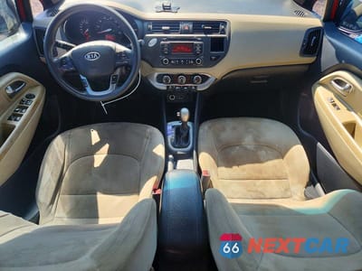 Zdjęcie 8 z 13 samochodu: 2013 KIA RIO EX VIN:KNADN4A30D6113370 - miniatura