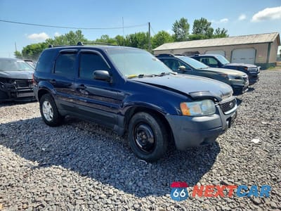 Czwarte zdjęcie samochodu z boku: 2004 FORD ESCAPE XLT VIN:1FMCU93194KA36334 - miniatura