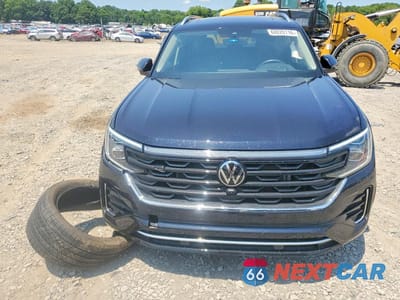 Piąte zdjęcie samochodu w środku: 2025 VOLKSWAGEN ATLAS SEL PREMIUM R-LINE VIN:1V2FR2CA9SC519452 - miniatura