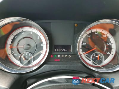 Zdjęcie 9 z 13 samochodu: 2014 DODGE GRAND CARAVAN SE VIN:2C4RDGBG2ER331240 - miniatura