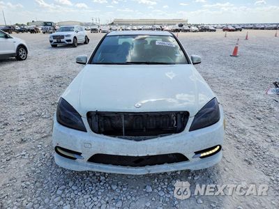 Piąte zdjęcie samochodu w środku: 2011 MERCEDES-BENZ C 300 VIN:WDDGF5EB9BA515506 - miniatura