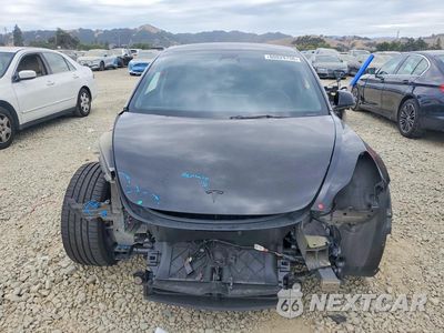 Piąte zdjęcie samochodu w środku: 2023 TESLA MODEL 3 VIN:5YJ3E1EBXPF616704 - miniatura