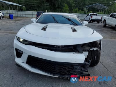 Piąte zdjęcie samochodu w środku: 2016 CHEVROLET CAMARO SS VIN:1G1FH1R77G0183764 - miniatura