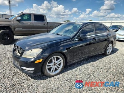 2012 MERCEDES-BENZ C 300 4MATIC WDDGF8BB0CF910510 - główne zdjęcie licytacji z USA - miniatura