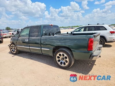 Drugie zdjęcie samochodu z przodu: 2002 GMC NEW SIERRA C1500 VIN:2GTEC19T121382126 - miniatura