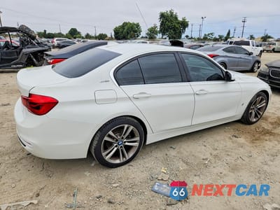 Trzecie zdjęcie samochodu z tyłu: 2017 BMW 330E VIN:WBA8E1C53HK480002 - miniatura
