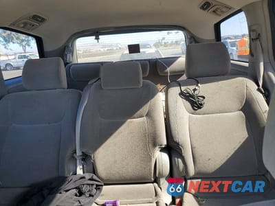 Zdjęcie 10 z 13 samochodu: 2004 TOYOTA SIENNA LE 8 PASSENGER VIN:5TDZA23C74S057918 - miniatura