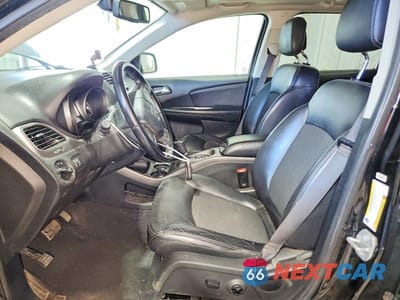 Zdjęcie 7 z 13 samochodu: 2020 DODGE JOURNEY CROSSROAD VIN:3C4PDCGB6LT263919 - miniatura