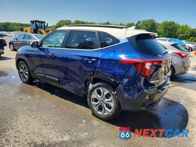 Drugie zdjęcie samochodu z przodu: 2024 KIA SELTOS S VIN:KNDEUCAA5R7525496 - miniatura