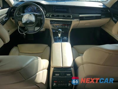 Zdjęcie 8 z 12 samochodu: 2010 BMW 750 LI VIN:WBAKB8C56ACY63715 - miniatura