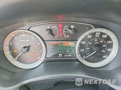 Zdjęcie 9 z 12 samochodu: 2015 NISSAN SENTRA SV VIN:3N1AB7AP3FL663581 - miniatura