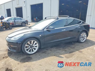 2020 TESLA MODEL 3 5YJ3E1EB1LF600529 - główne zdjęcie licytacji z USA - miniatura