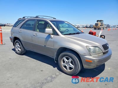 Czwarte zdjęcie samochodu z boku: 1999 LEXUS RX 300 VIN:JT6HF10UXX0052179 - miniatura