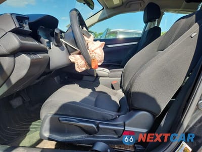 Zdjęcie 7 z 12 samochodu: 2019 HONDA CIVIC LX VIN:19XFC2F66KE000703 - miniatura