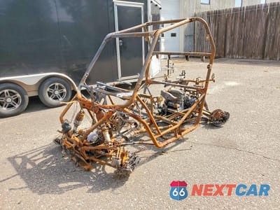 Drugie zdjęcie samochodu z przodu: 2017 POLARIS RZR UTILITY VEHICLE VIN:4XAVAE870HB682905 - miniatura