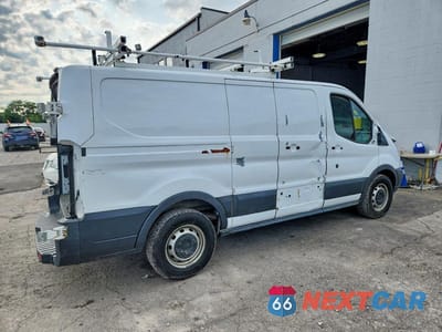 Trzecie zdjęcie samochodu z tyłu: 2017 FORD TRANSIT T-150 VIN:1FTYE1ZMXHKB33493 - miniatura