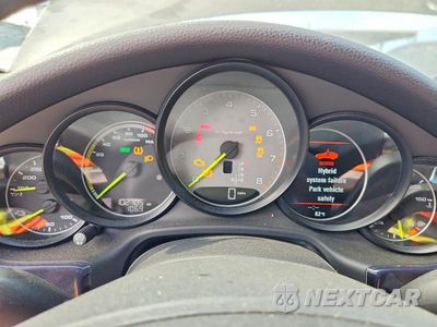 Zdjęcie 9 z 12 samochodu: 2015 PORSCHE PANAMERA SE HYBRID VIN:WP0AD2A70FL040716 - miniatura