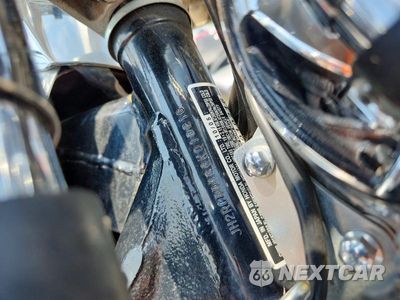 Zdjęcie 9 z 9 samochodu: 2006 HONDA VT750 CDA VIN:JH2RC44466K010216 - miniatura