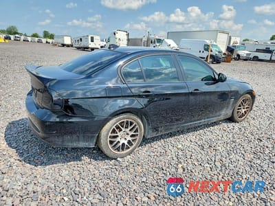 Trzecie zdjęcie samochodu z tyłu: 2011 BMW 328I XDRIVE VIN:WBAPK7G50BNN85121 - miniatura