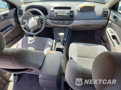 Zdjęcie 8 z 13 samochodu: 2006 TOYOTA CAMRY LE VIN:4T1BE32K26U680717 - miniatura