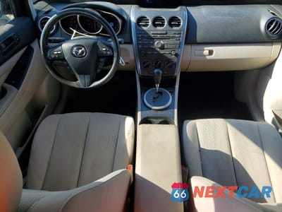 Zdjęcie 8 z 13 samochodu: 2012 MAZDA CX-7 VIN:JM3ER2AM2C0414708 - miniatura