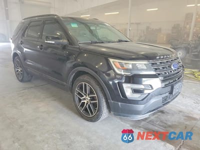 Czwarte zdjęcie samochodu z boku: 2017 FORD EXPLORER SPORT VIN:1FM5K8GT7HGB66397 - miniatura