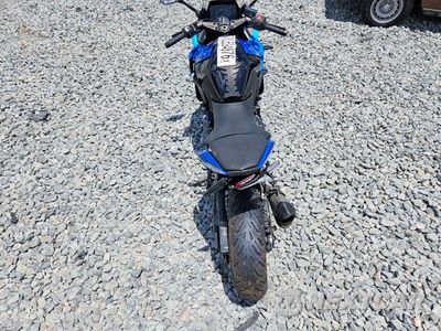 Zdjęcie 6 z 9 samochodu: 2024 SUZUKI GSX800 F VIN:JS1EM13B6R7102219 - miniatura