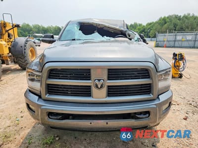 Piąte zdjęcie samochodu w środku: 2012 DODGE RAM 2500 SLT VIN:3C6UD5DL9CG284887 - miniatura