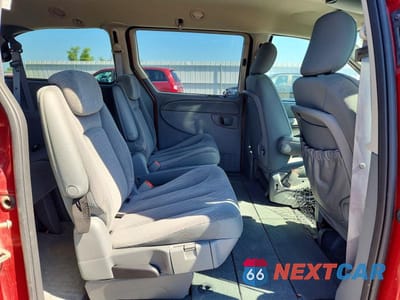 Zdjęcie 11 z 14 samochodu: 2006 CHRYSLER TOWN & COUNTRY LX VIN:2A4GP44R46R616044 - miniatura