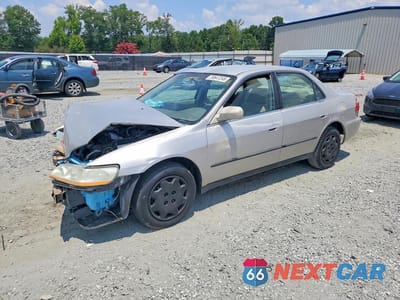 1998 HONDA ACCORD LX 1HGCG5649WA111327 - główne zdjęcie licytacji z USA - miniatura