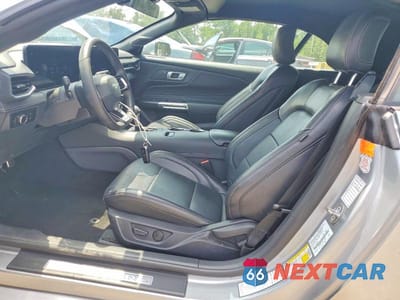 Zdjęcie 7 z 12 samochodu: 2025 FORD MUSTANG VIN:1FAGP8UH6S5118624 - miniatura