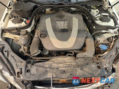 Zdjęcie 11 z 12 samochodu: 2011 MERCEDES-BENZ E 350 4MATIC VIN:WDDHF8HB2BA309509 - miniatura