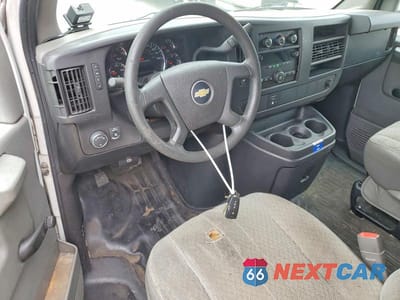Zdjęcie 8 z 12 samochodu: 2010 CHEVROLET EXPRESS G2500 VIN:1GCZGFBA5A1165985 - miniatura