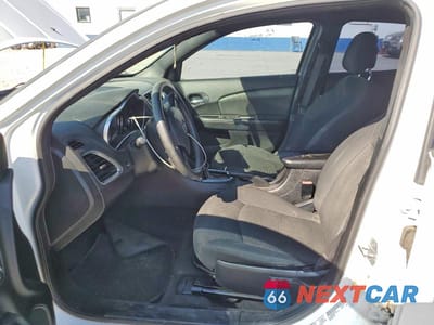 Zdjęcie 7 z 13 samochodu: 2012 DODGE AVENGER SE VIN:1C3CDZAB7CN324581 - miniatura
