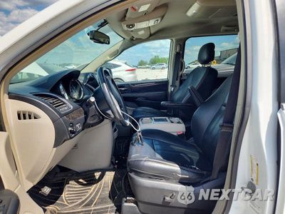 Zdjęcie 7 z 13 samochodu: 2014 CHRYSLER TOWN & COUNTRY TOURING VIN:2C4RC1BG4ER402342 - miniatura